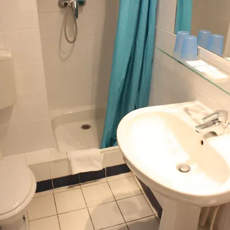 エクセルシオール 2* パリ