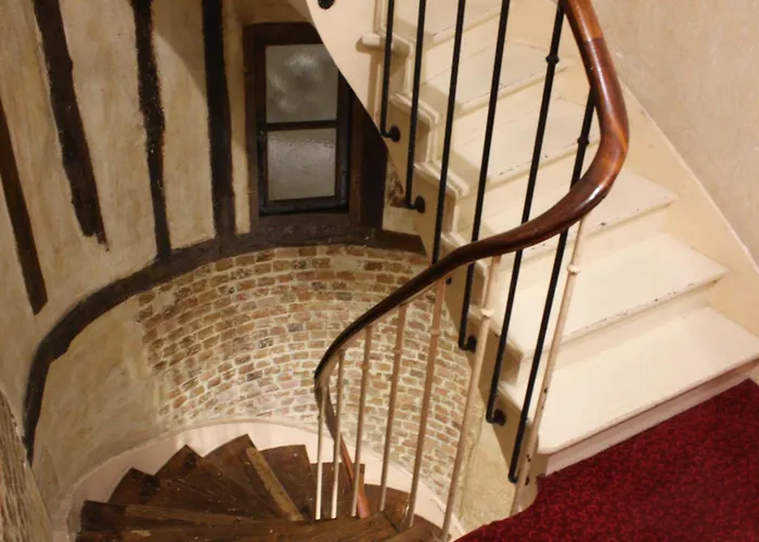 מלון Excelsior 2*