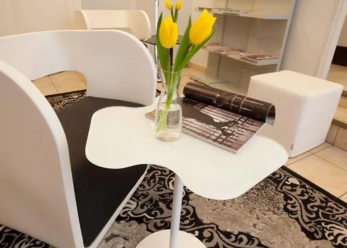 艾克塞西尔酒店 2*